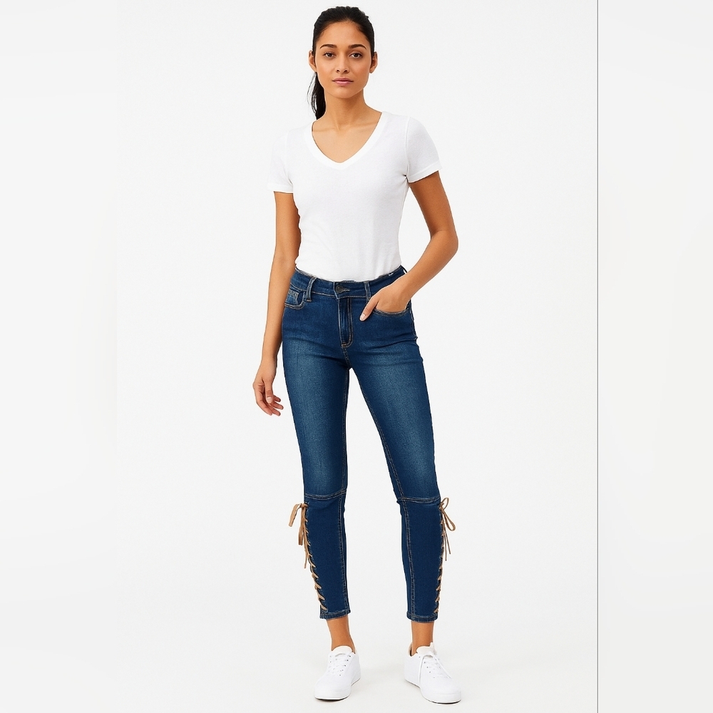 Roadrunner Illegal Jeans Midrise Tapered Leg Jeans/Rawhide Lacing